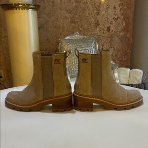 Sorel Women's Tan Ankle Boots